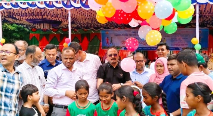 প্রাথমিক বিদ্যালয় গোল্ডকাপ ফুটবল টুর্নামেন্ট বর্ণাঢ্য উদ্বোধন
